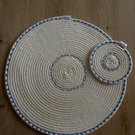 Tovagliette sottopiatti e bicchieri boho
