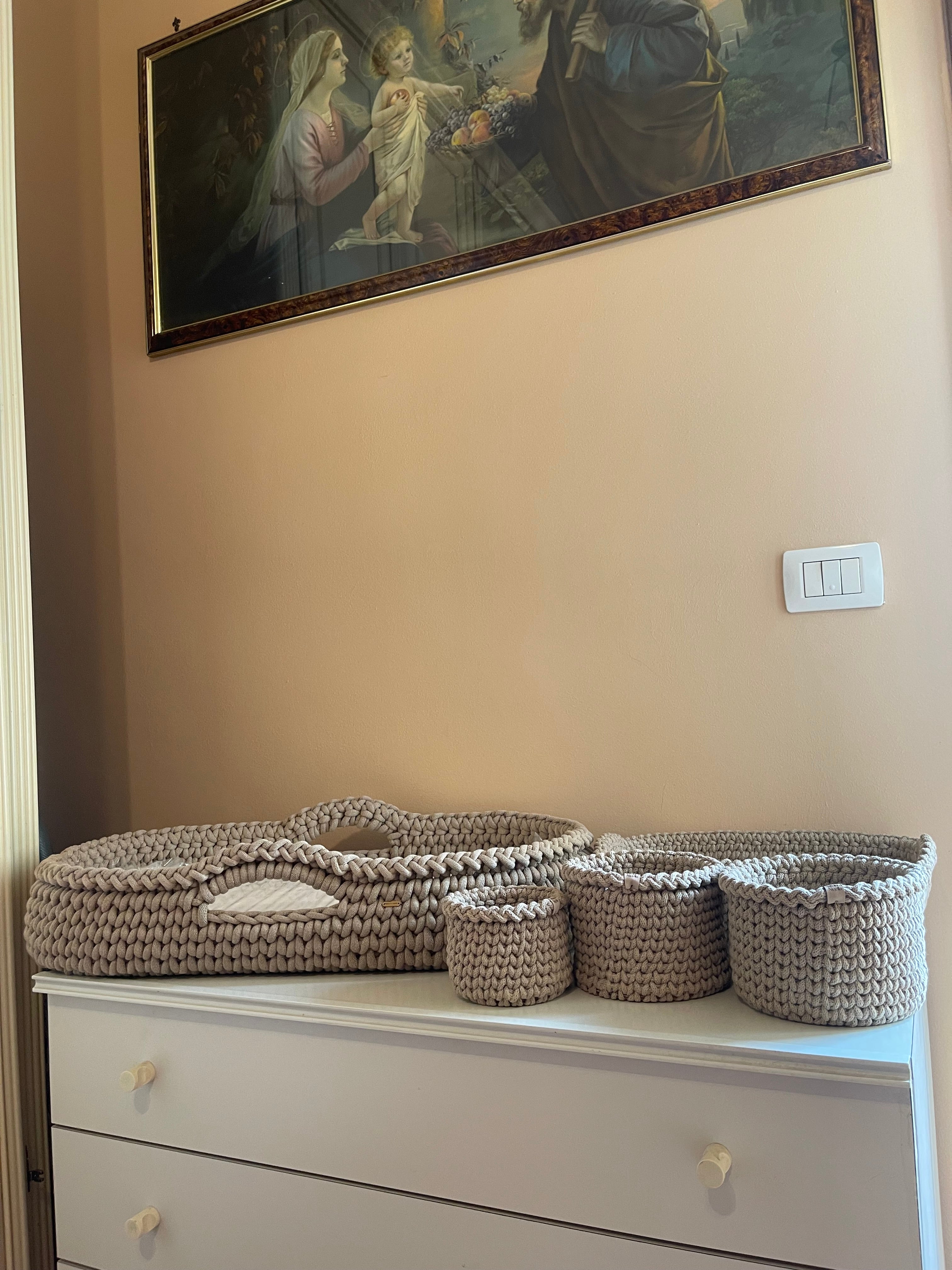Baby Moses Basket Changing Table