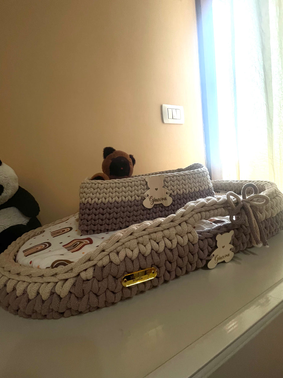 Baby Moses Basket Changing Table