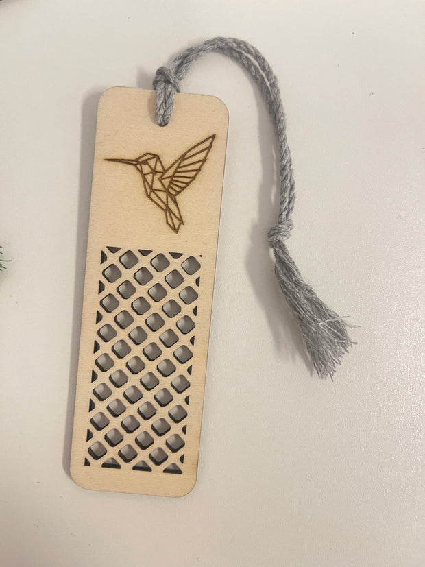 Segnalibri in Legno Intagliati al Laser – Collezione Minimal