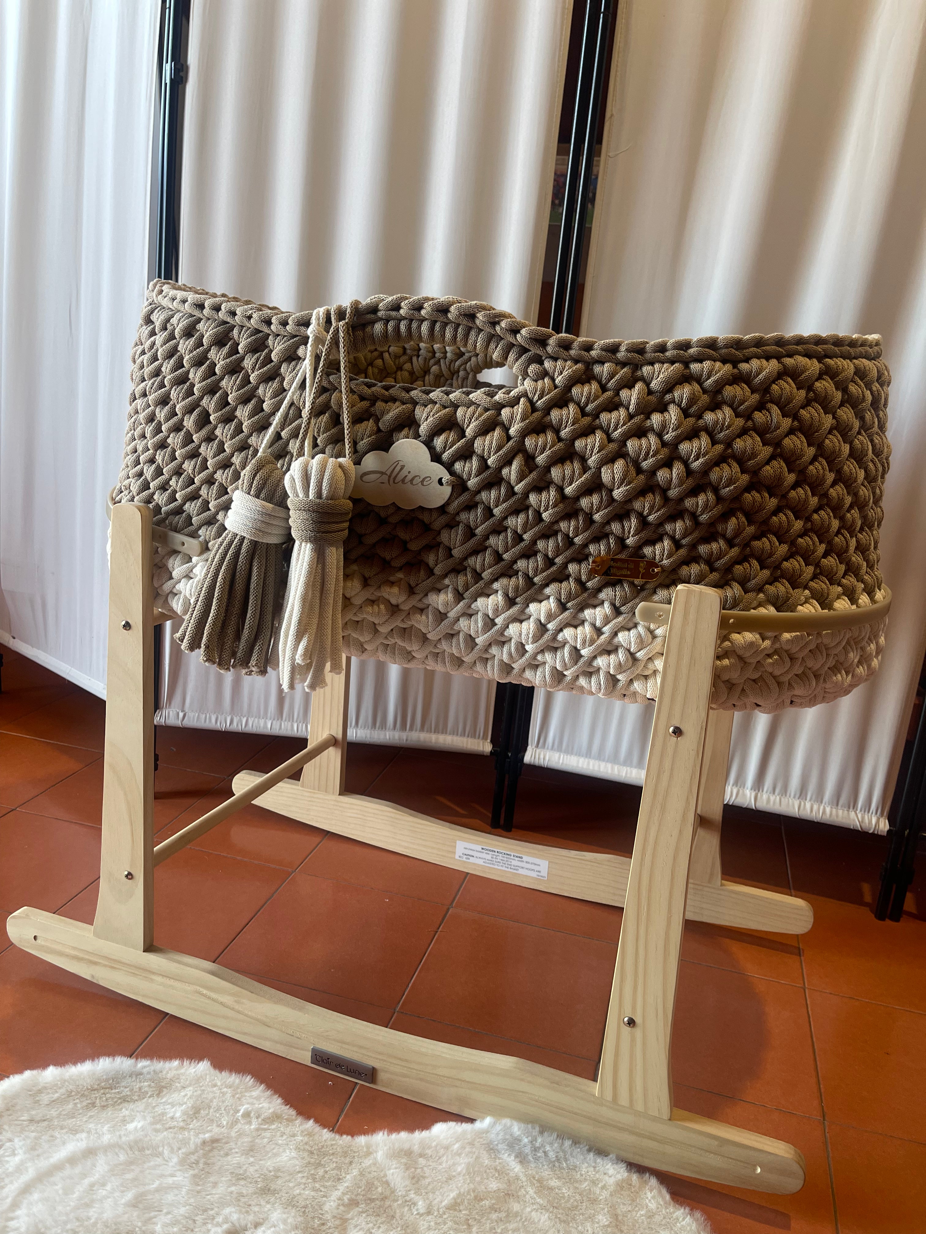 Baby Mosè Basket - Handmade Crochet Cradles